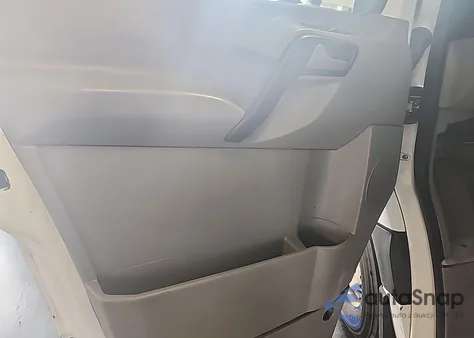 2011 Mercedes-Benz Sprinter 2500 High Roof из США, поврежденный, VIN WD3PE8CB0B5587487